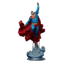 DC Comics Premium Format Statue Superman 84 cm