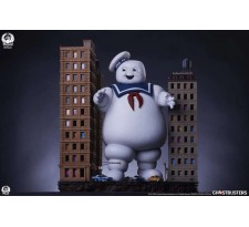 Ghostbusters Stay Puft Marshmallow Man Diorama Deluxe Version