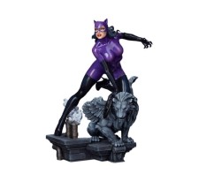DC Comics Maquette 1/4 Catwoman (Purple Edition) 47 cm