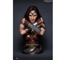 Justice League Wonder Woman Lifesize 1:1 Bust..