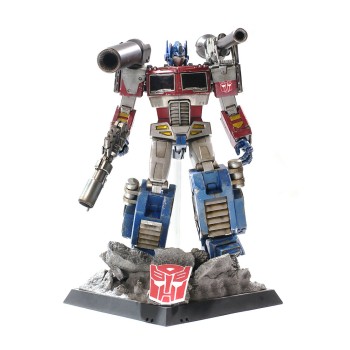 HotToys Asia Exclusive Optimus Prime Megatron Version