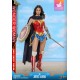 DC Comics Wonder Woman Comic Concept Version 1/6 Scale Figure