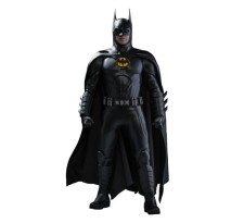 The Flash Movie Masterpiece Action Figure 1/6 Batman (Modern Suit) 30 cm