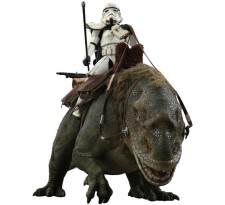 Star Wars: A New Hope Sandtrooper Sergeant and Dewback 1/6 Scale Figure Set