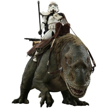 Star Wars: A New Hope Sandtrooper Sergeant and Dewback 1/6 Scale Figure Set