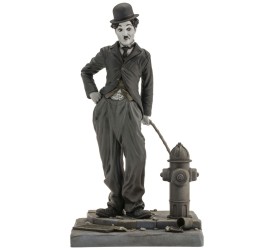 Charlie Chaplin Statue Charlie Chaplin The Tr..