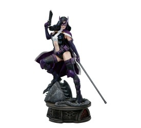 DC Comics Premium Format Figure Huntress 58 c..