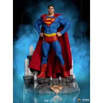 DC Comics: Superman Unleashed Deluxe 1/10 Scale Statue