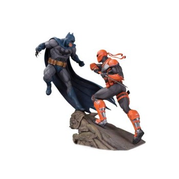 DC Comics Battle Statue Batman vs. Deathstroke 30 cm