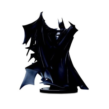 Batman Black and White Deluxe Statue Batman by Todd McFarlane 24 cm