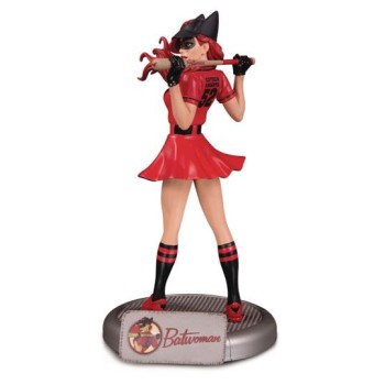 DC Comics Bombshells Statue Batwoman Away Uniform Variant 27 cm