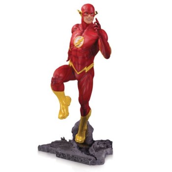 DC Core PVC Statue The Flash 23 cm