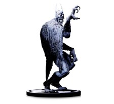 Batman Black and White Statue Batmonster by Greg Capullo 18 cm