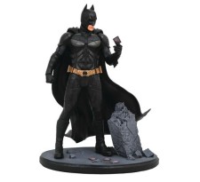 The Dark Knight DC Movie Gallery PVC Statue Batman 23 cm