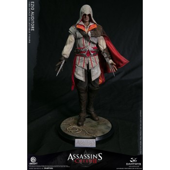 Assassin s Creed II 1/6th scale Ezio Collectible Figure