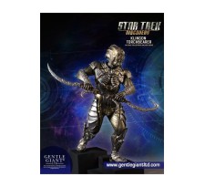 Star Trek Discovery Collectors Gallery Statue 1/8 Klingon Torchbearer 23 cm