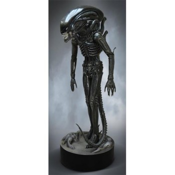 Alien Life-Size Statue Big Chap 245 cm