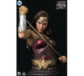 DC Comics: Wonder Woman Life Sized Bust 73 CM