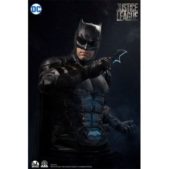 Justice League Life-Size Bust Batman 95 cm