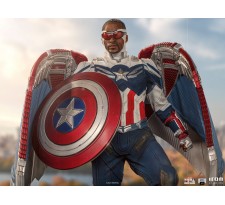 Marvel Falcon and the Winter Soldier Legacy Replica 1/4 Captain America Sam Wilson (Closed Wings Version)