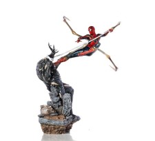 Avengers: Endgame BDS Art Scale Statue 1/10 Iron Spider vs Outrider 36 cm