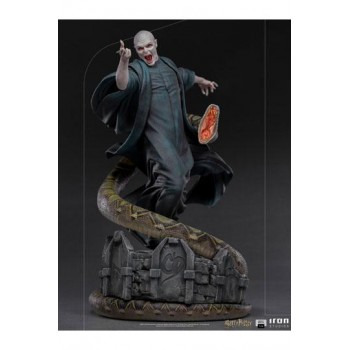 Harry Potter Legacy Replica Statue 1/4 Voldemort and Nagini 58 cm