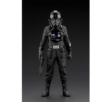 Star Wars Episode IV ARTFX+ Statue 1/10 Tie Fighter Pilot 18 cm