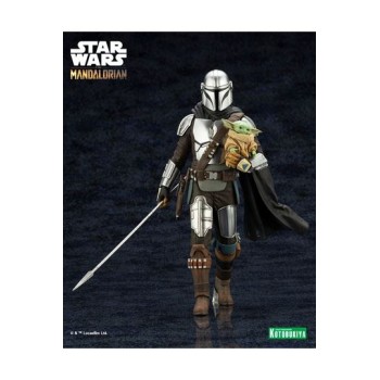 Star Wars The Mandalorian ARTFX Statue 1/10 Mandalorian and Grogu with Beskar Staff 18 cm