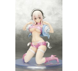 Nitro Super Sonic PVC Statue 1/7 Super Sonico..