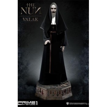 The Nun Statue 1/2 Valak 114 cm