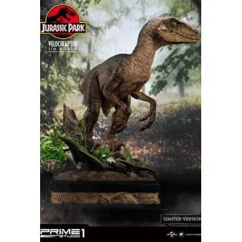 Jurassic Park Statue 1/6 Velociraptor Closed Mouth Ver. 41 cm