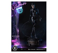 DC Comics: Batman Returns Catwoman 1/3 Scale Statue