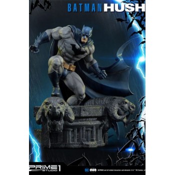 DC Comics Statue Batman Hush 62 cm