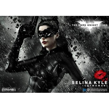 DC Comics Dark Knight Rises Selina Kyle Catwoman Statue 80 CM