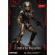 The Predator Deluxe Fugitive Predator 1:4 Scale Statue