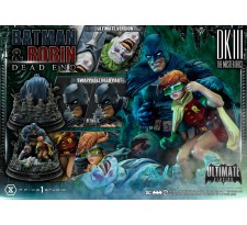 DC Comics Dark Knight 3 The Master Race Batman and Robin Dead End  Statue Ultimate Version