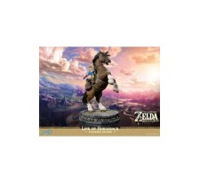 The Legend of Zelda Breath of the Wild Statue Link on Horseback 56 cm