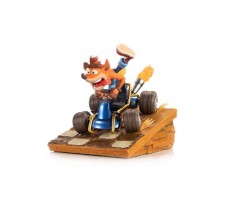 Crash Team Racing Nitro-Fueled Statue Crash in Kart 31 cm