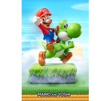 Super Mario Statue Mario and Yoshi 48 cm