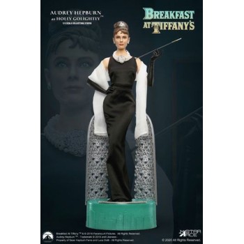 Breakfast at Tiffany s Statue 1/4 Holly Golightly (Audrey Hepburn) 52 cm