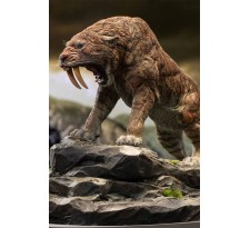 Wonders of the Wild Series Statue Smilodon 28 cm