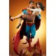 DC Comics Diorama Superman and Lois Lane 56 cm