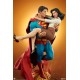 DC Comics Diorama Superman and Lois Lane 56 cm