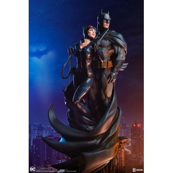 DC Comics Diorama Batman and Catwoman 51 cm