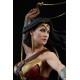 DC Comics Premium Format Figure Wonder Woman 56 cm