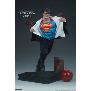 DC Comics Premium Format Figure Superman Call to Action 50 cm