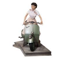 Roman Holiday Princess Ann and 1951 Vespa 125 1/4 Scale Statue