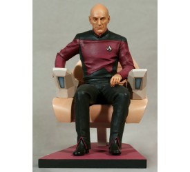 Star Trek TNG Statue Jean-Luc Picard in Capta..