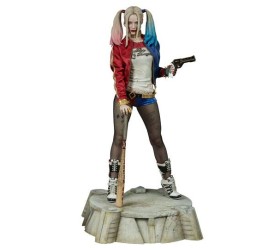 Suicide Squad Premium Format Figure Harley Qu..