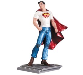 Superman The Man Of Steel Statue Rags Morales..